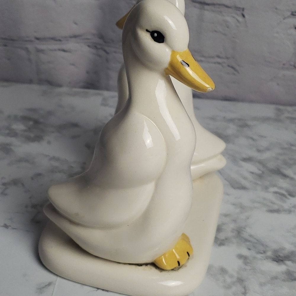 Vintage 1980s Ceramic White Ducks - Picture 9 of 17